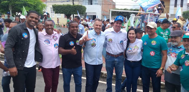  Carreata em Pedrão concentra apoiadores dos candidatos Ludmila Fiscina e Otto Filho