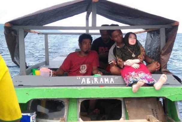 ‘Bidadari Laut’ Yang Ditemui Nelayan Indonesia Rupa-Rupanya Patung Pemuas Nafsu