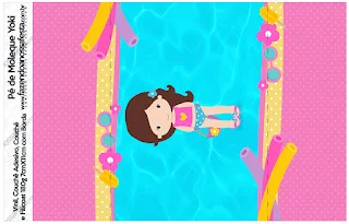 Brunette  Girl Pool Party Free Printable Labels.