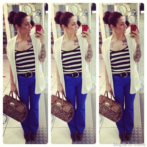 look calça flare azul klein renner, regata listrada, maxi colete branco e bolsa animal print (1) look calça flare azul klein renner, regata listrada, maxi colete branco e bolsa animal print (1)