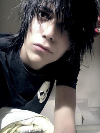 black hair emo guy. Labels: lack hair, emo,