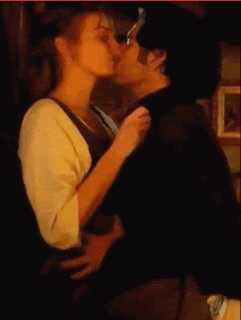Ross and Demelza Poldark Kissing in the stocking scene