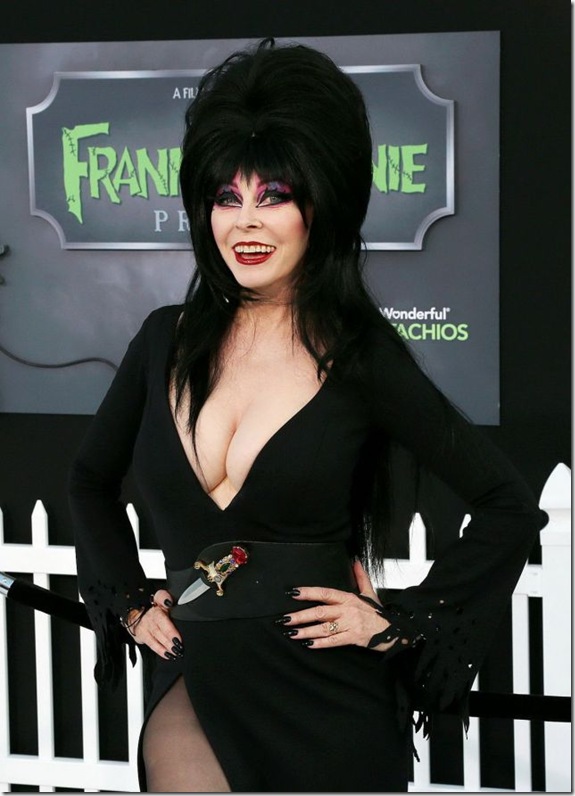 elvira-frankenweenie-premiere-10