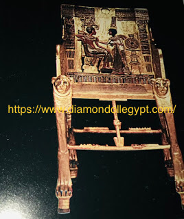 The 4 shrines of Tut