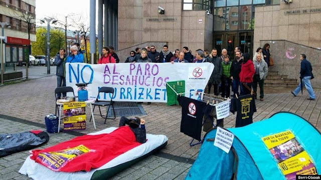 Protesta de Berri-Otxoak contra los desahucios