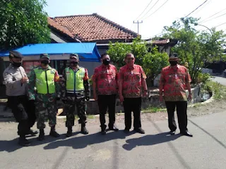 Personel Gabungan di Banjarwangunan Gelar Operasi Masker