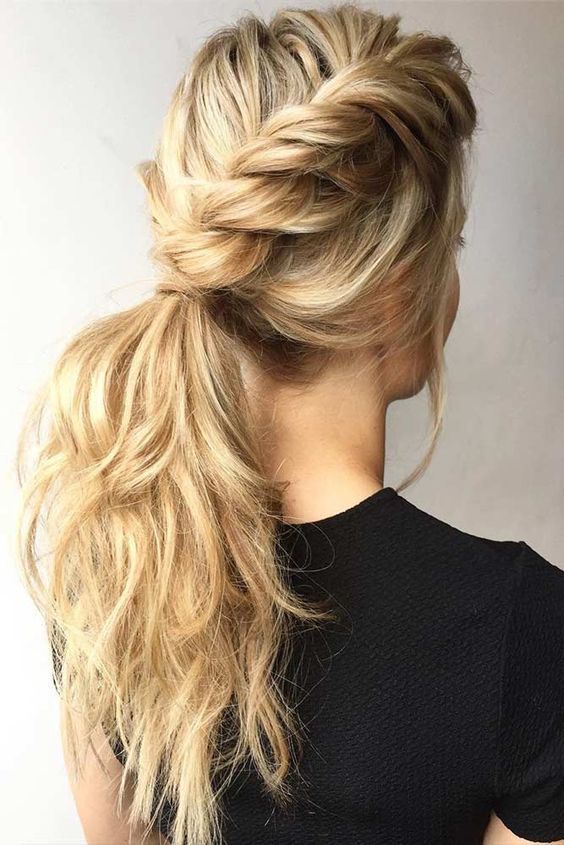 best hairstyle idea to try for christmas party