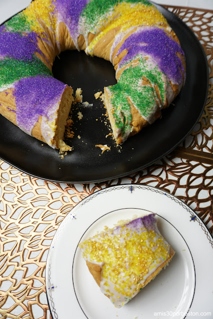 Corte de la Receta Tradicional del King Cake