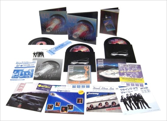封入物一式：Escape - 35th Anniversary Deluxe Edition / Journey