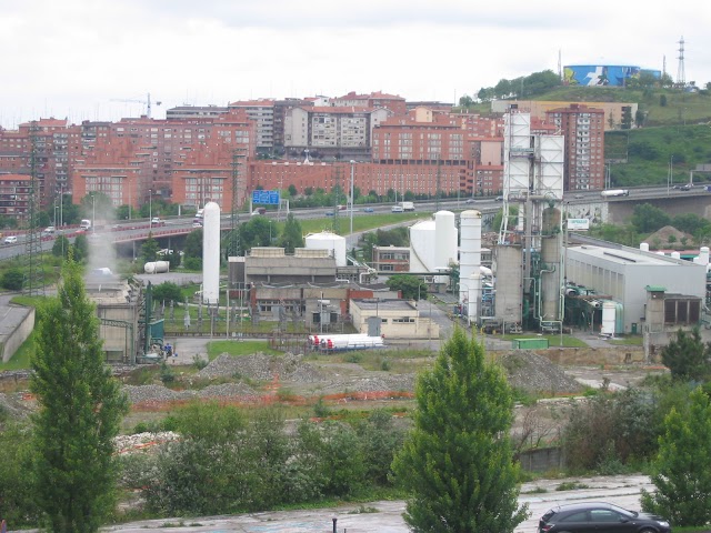 El 67% de los vascos respiran aire contaminado según un estudio de Ecologistas en Acción