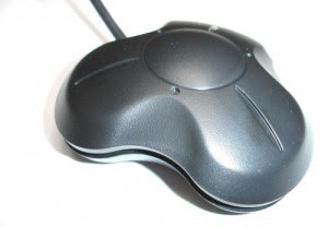 The Stealth Switch - Tap It With Your Foot To Hide Your Games or MySpace Windows At Work