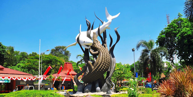 Visit Interesting Places in Surabaya City