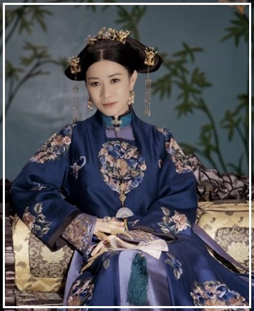 จักรพรรดินีอูลาน่ารา (Empress Nara: 繼皇后烏拉那拉氏)