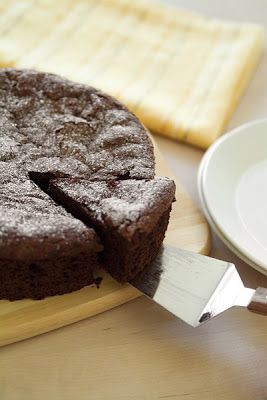 torta de chocolate esponjosa