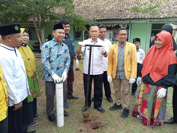 Bersama LazisMu Lampung IPM  Berkomitmen Wujudkan Sekolah Hijau