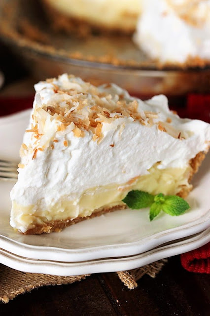 As dandy equally a cream pie is from a eating theatre The BEST Coconut Cream Pie Recipe