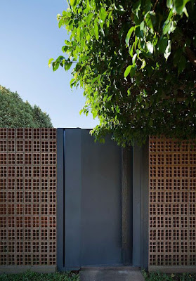 50 Desain Pintu Taman  yang Simple dan Modern Rumahku Unik