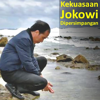 Jokowi Di Persimpangan