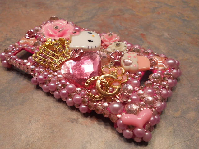 Bling DIY Craft: personalize and customize your cell phone case in 5 easy steps