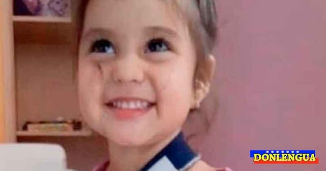 Encontraron con vida a una niña de 2 años bajo los escombros de Mérida