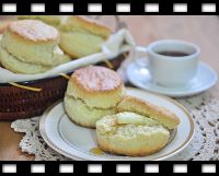 http://caroleasylife.blogspot.com/2015/02/scone.html