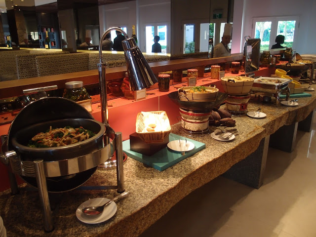 taste of discovery buffet