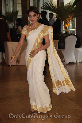 Cute_Asin_In_Tradational_Saree