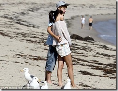 article-2041248-0E0EF4AA00000578-900_634x486