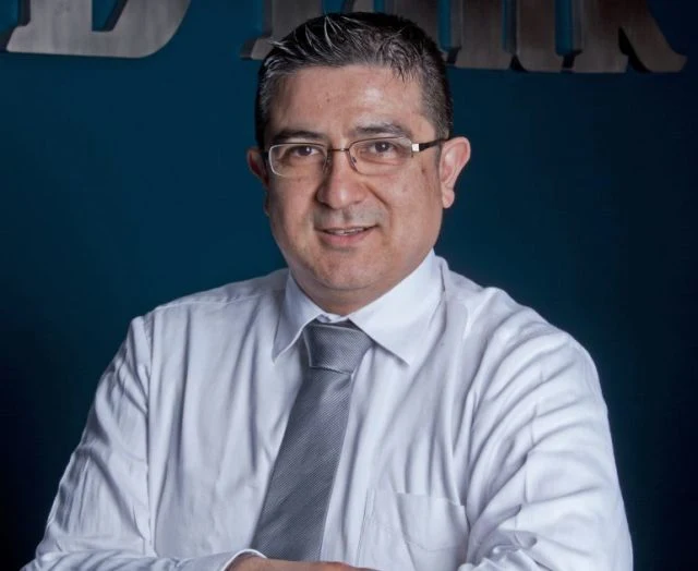 Claudio Torres