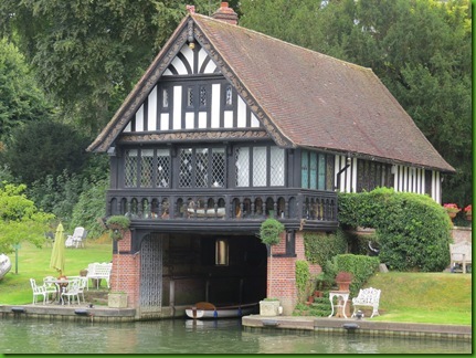 IMG_0759  A luxury boat house