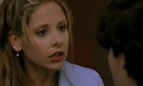 sarah michelle gellar buffy season 1. Can Buffy (Sarah Michelle