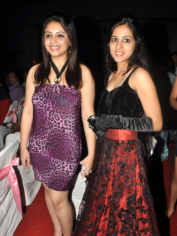 Suhani At Miss Twin City  Event navel show