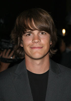 johnny simmons pics