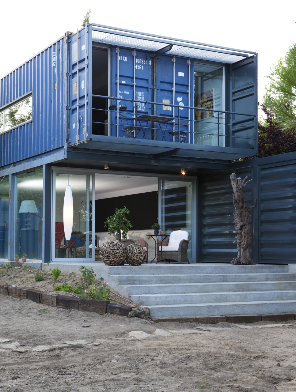 Best Prefab Modular Shipping Container Homes: Two Story 