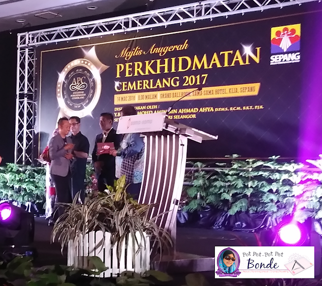 ANUGERAH PERKHIDMATAN CEMERLANG 2017, SAMA-SAMA HOTEL, SEPANG, DAYANG NURFAIZAH, ARIS ARIWATAN, KOMBO MPSJ, MALAM ANUGERAH PERKHIDMATAN CEMERLANG,