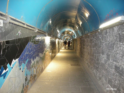 walking to Cinque Terre, Italy