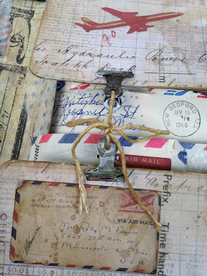 Sara Emily Barker sarascloset1.blogspot.com Vintage Mail Folio #Tim Holtz #Ideaology #Distress #Sizzix Alterations #Stampers Anonymous