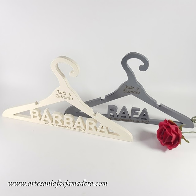  percha personalizada boda