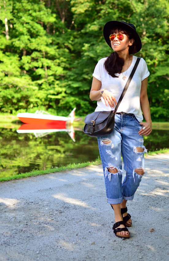 Outfit with Birkenstocks in outdoors 