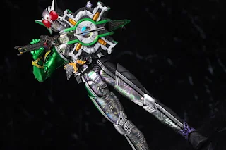 REVIEW SHFiguarts (Shinkocchou Seihou) Kamen Rider W Cyclone Joker Xtreme, Bandai