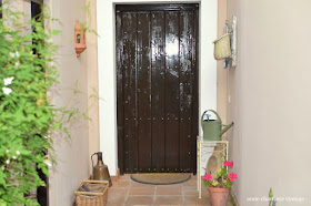 www.annecharriere.com, upcycle,entry front door deco, entrance porches, 