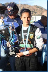 maricrus lemus con la copa de sub-campeonas apertura 2012