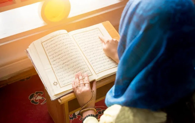 membaca al-Qur'an saat haid menstruasi