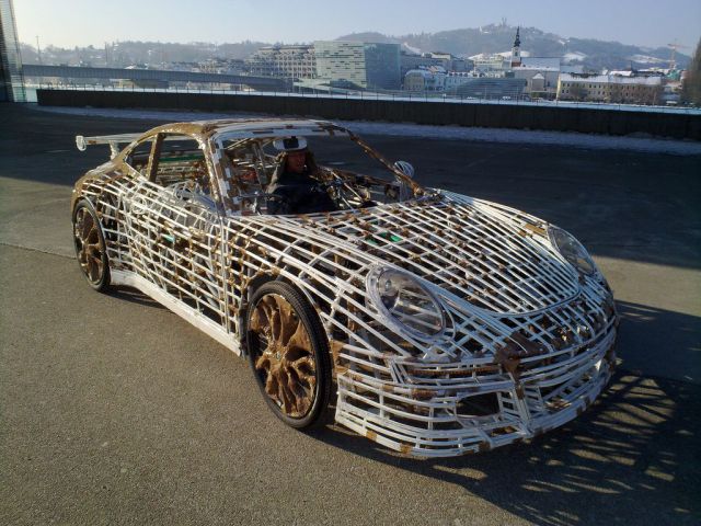 A beauutiful Handmade Car 22