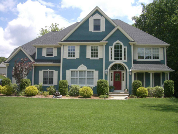 Tips and Tricks for Painting a Homeaposs Exterior DIY