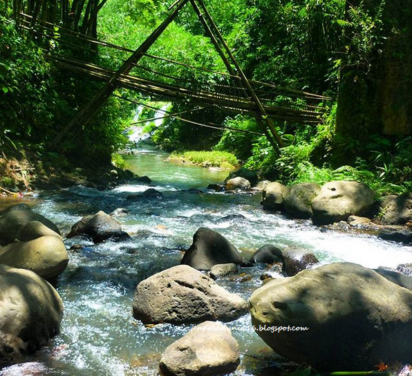 Mengeksplor Air Terjun Coban Ciblungan, Air Terjun Sejuta Keindahan Dari Kota Malang