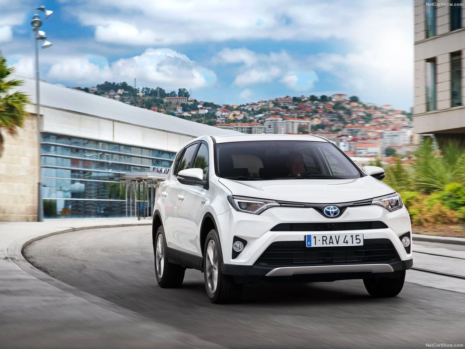 Hình ảnh xe ô tô Toyota RAV4 Hybrid EU-Version 2016 & nội ngoại thất