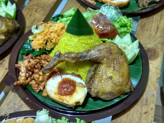 Tumpeng Mini