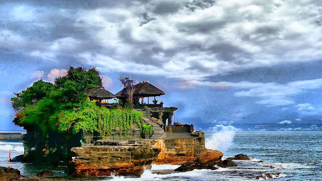 Laporan Perjalanan Karya Wisata ke Pulau Dewata Bali