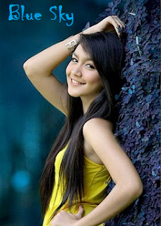 Foto Artis on Foto Melody Prima   Artis Cantik Indonesia   Saraung Blue Sky